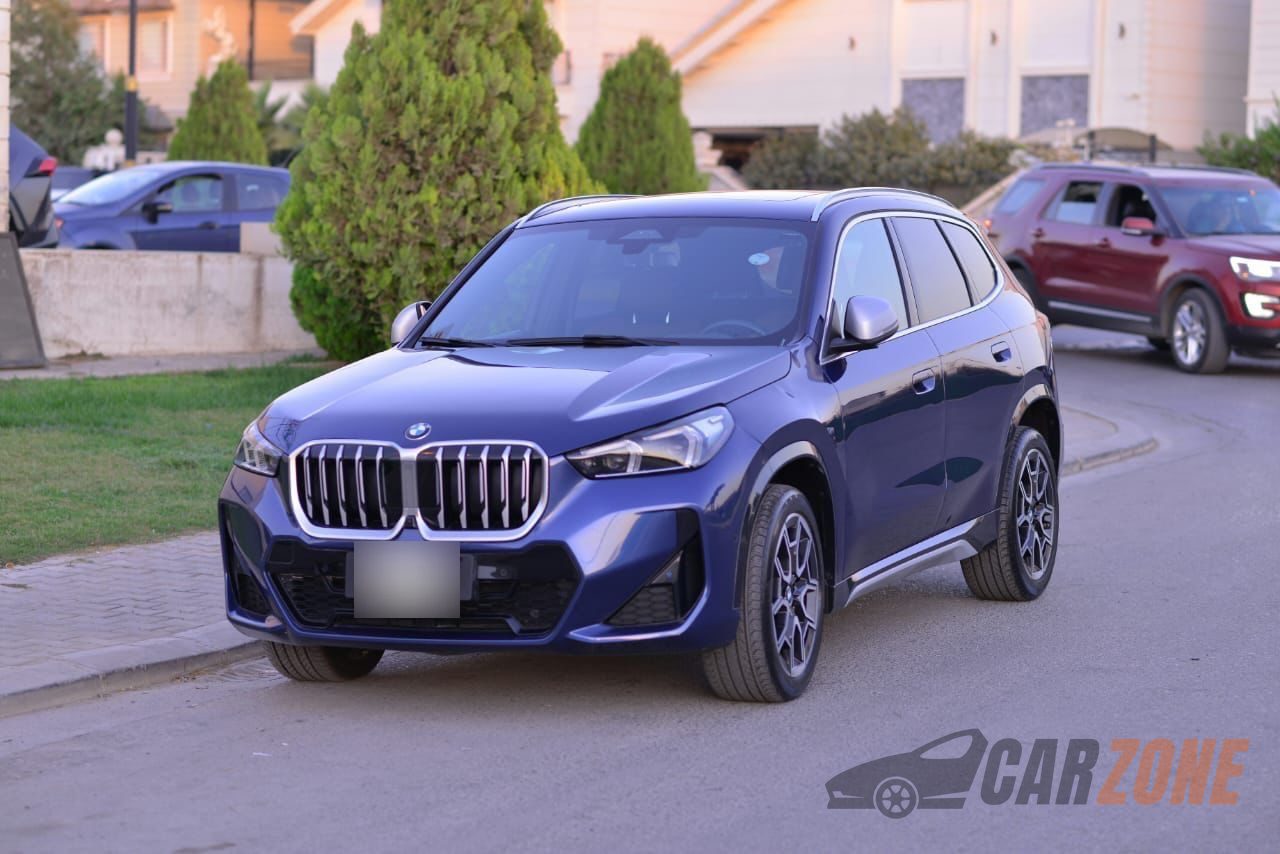 2023 بي إم دبليو اكس 1 xDrive28i thumbnail 2