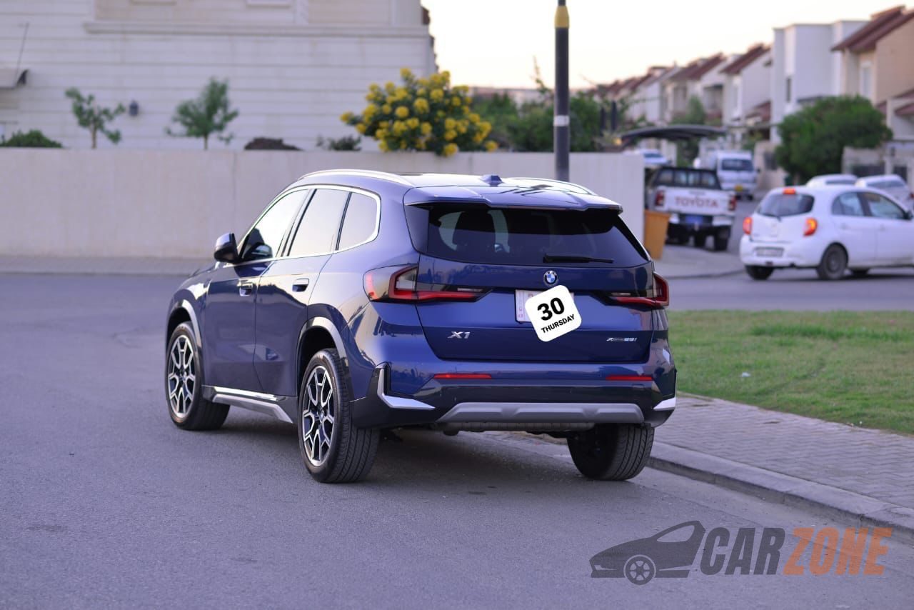 2023 بي إم دبليو اكس 1 xDrive28i thumbnail 3