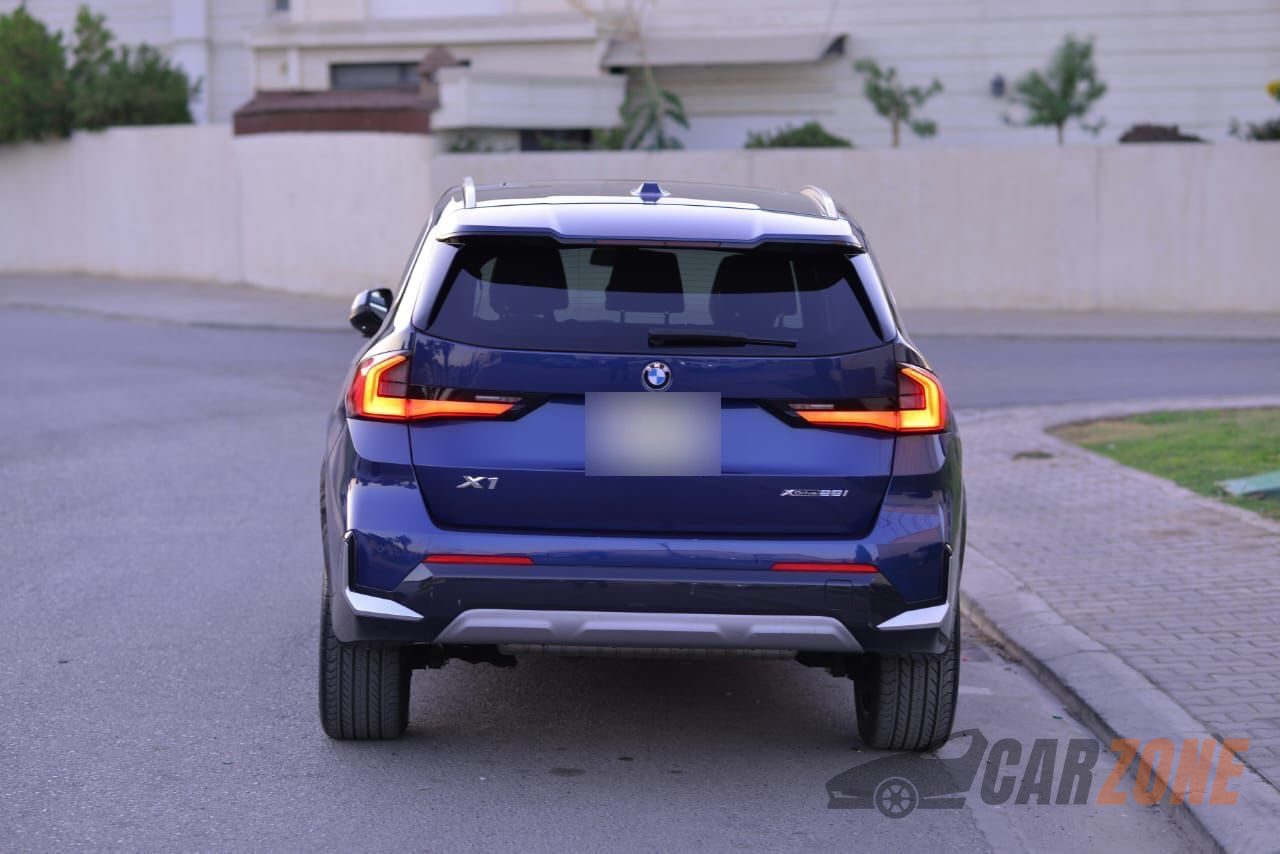 2023 بي إم دبليو اكس 1 xDrive28i thumbnail 5