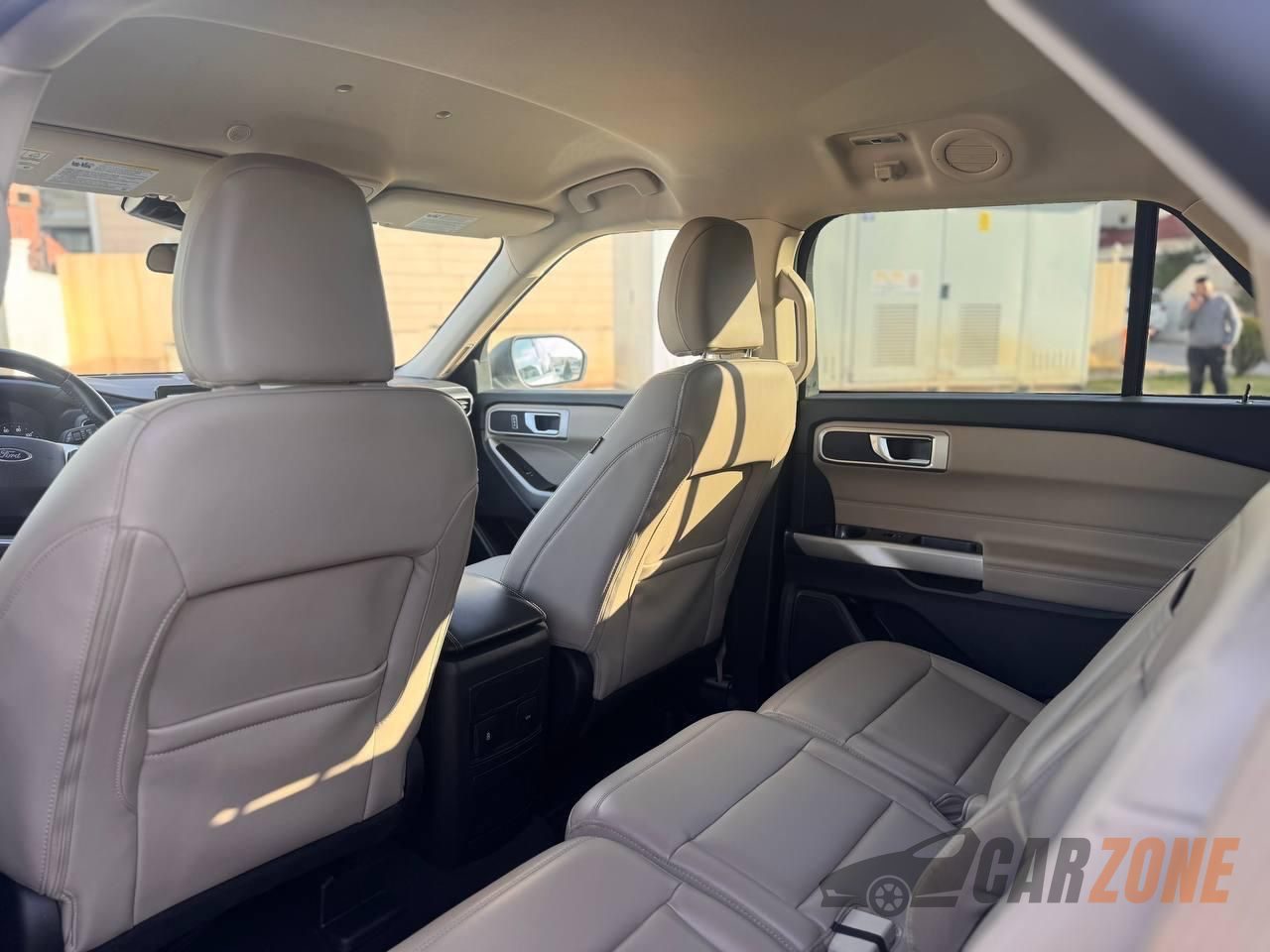 2024 فۆرد ئێکسپلۆرەر thumbnail 9