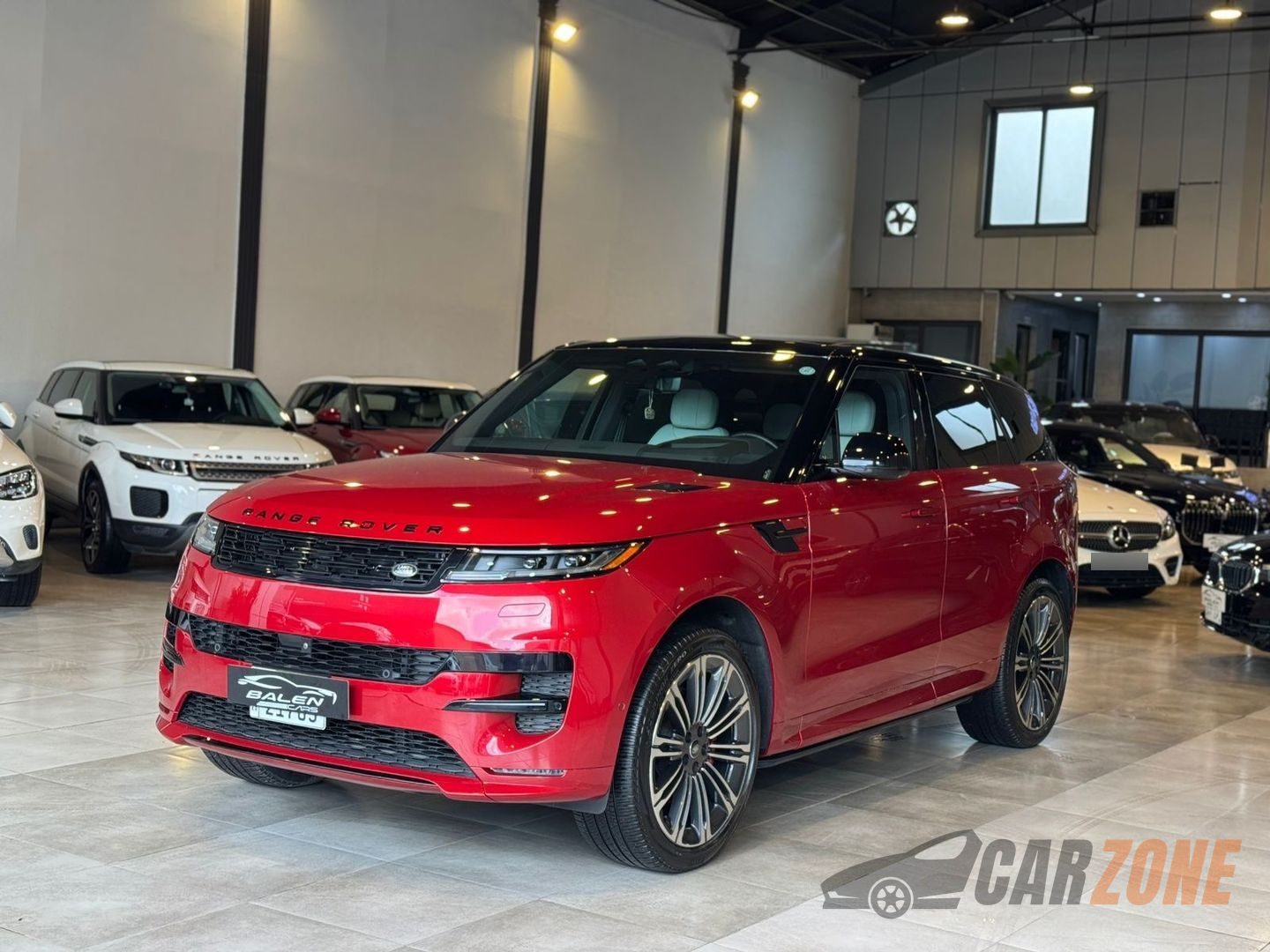 2024 لاند روفر رينج روفر سبورت thumbnail 4