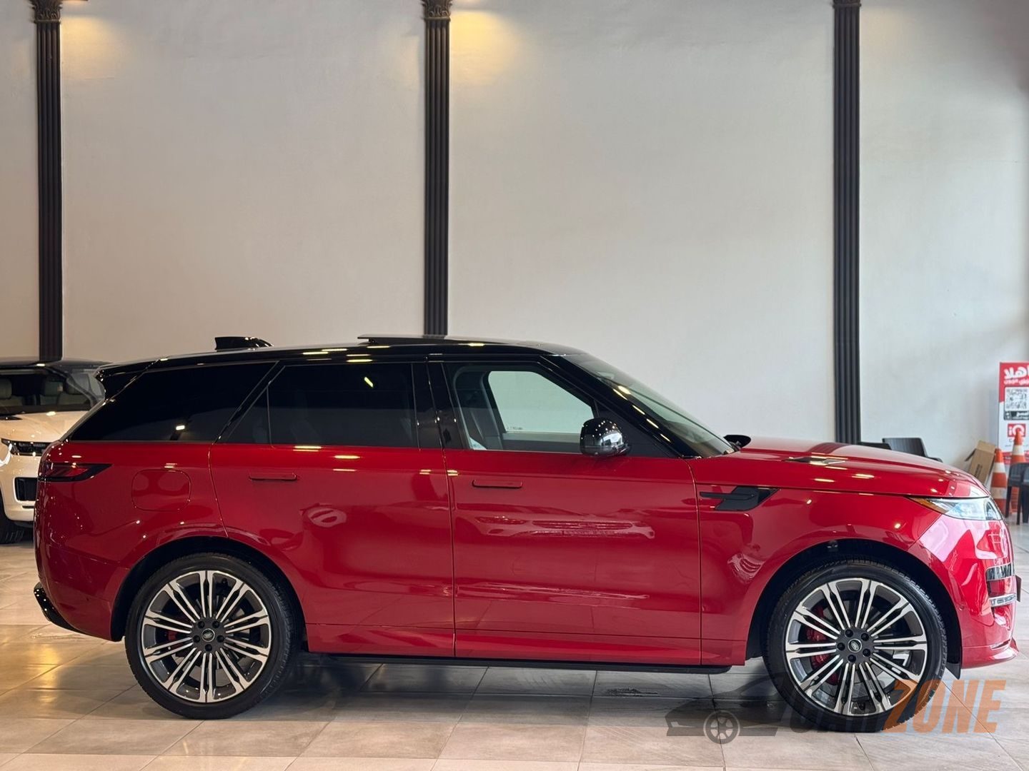 2024 لاند روفر رينج روفر سبورت thumbnail 6