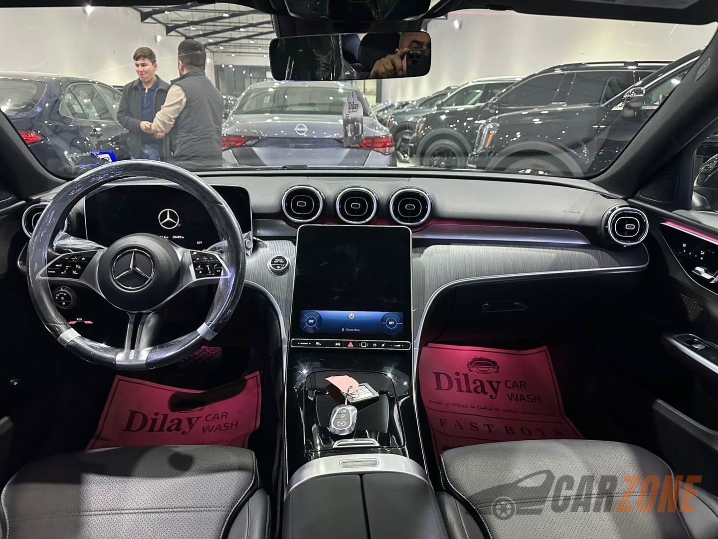 2025 Mercedes-Benz 300 thumbnail 9