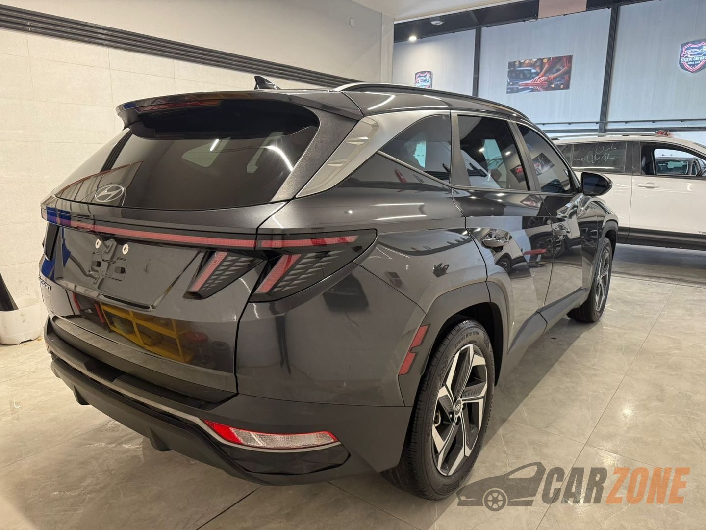 2023 هيونداي توكسان thumbnail 4