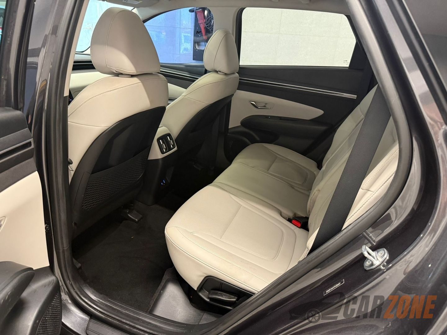 2023 هيونداي توكسان thumbnail 7