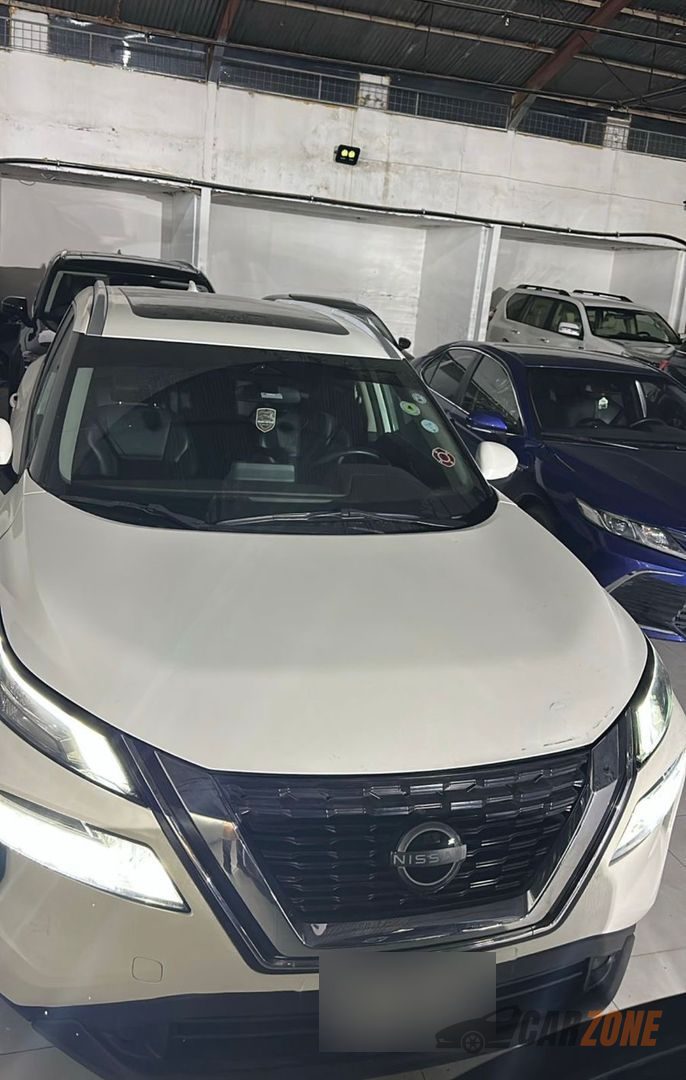 2022 نيسان روغ SV thumbnail 4