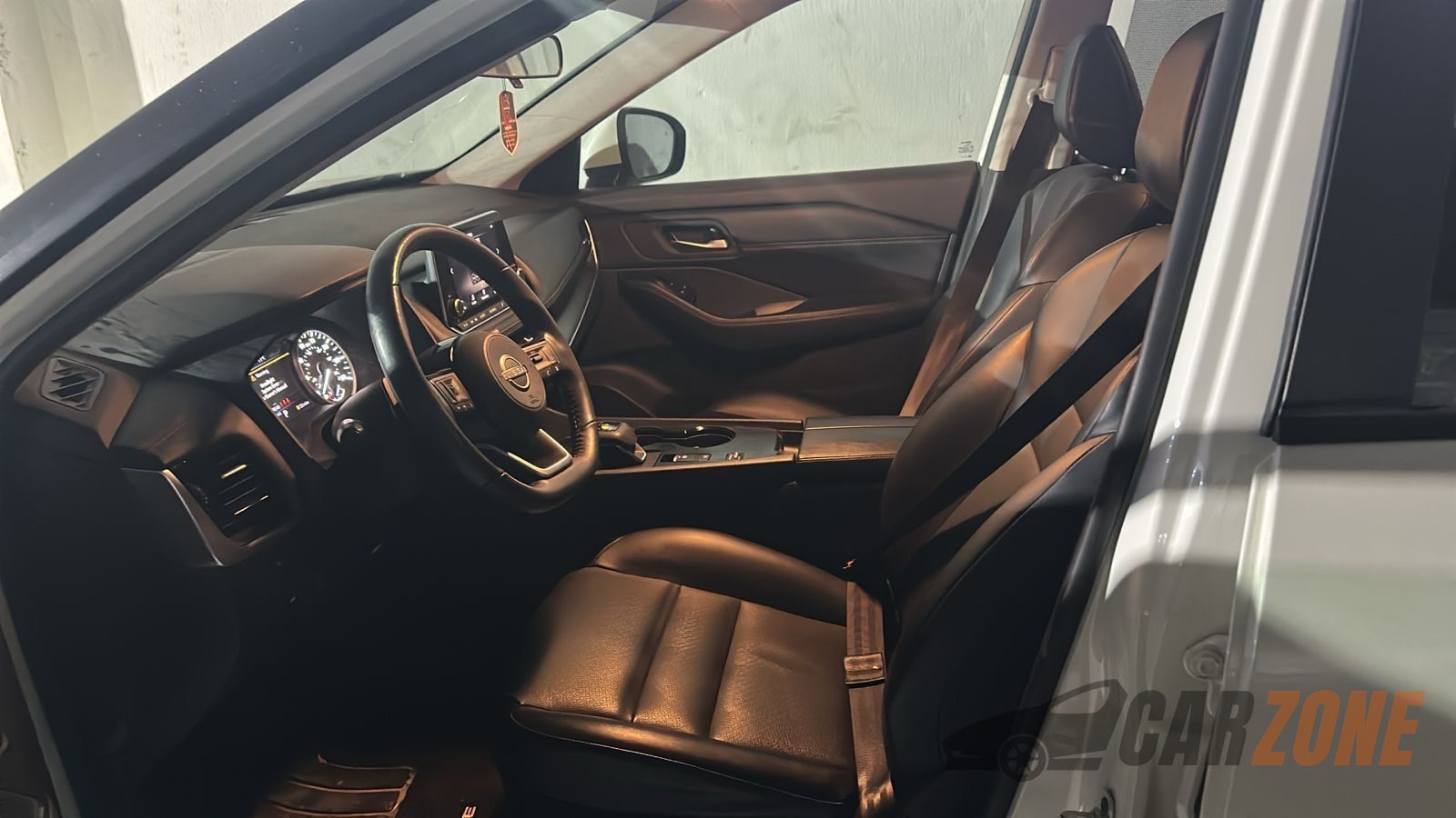 2022 نيسان روغ SV thumbnail 9