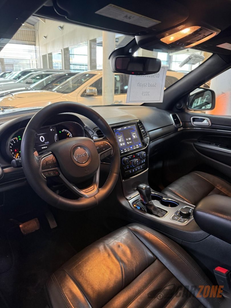 2019 Jeep Cherokee Limited thumbnail 6