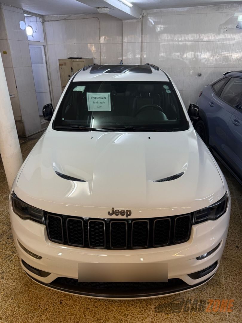2019 Jeep Cherokee Limited thumbnail 8