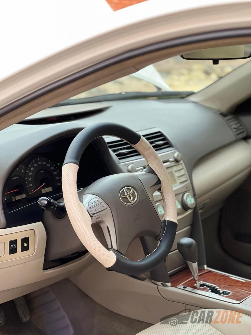 2008 تۆیۆتا کامری thumbnail 7