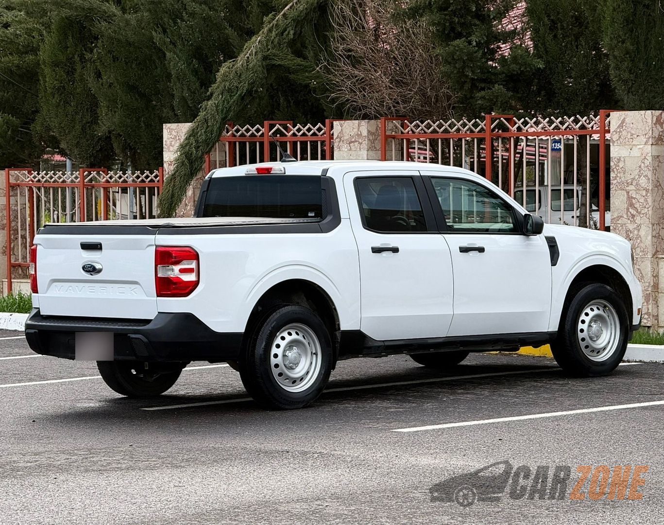 2022 فورد مافرك thumbnail 5