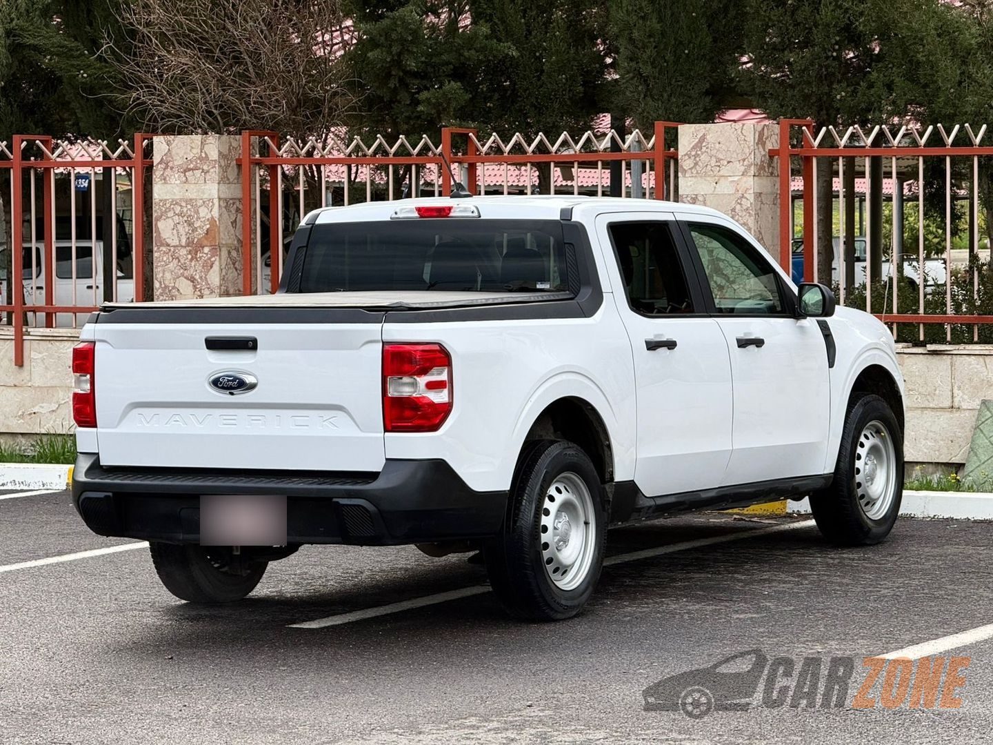 2022 فورد مافرك thumbnail 6