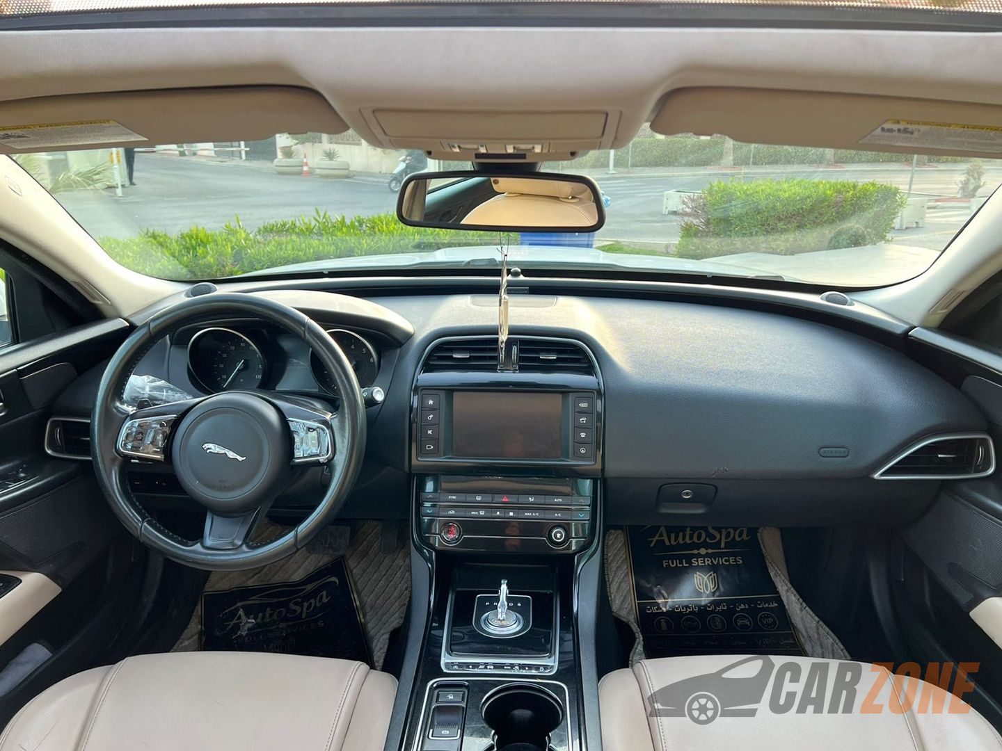 2017 جاگوار ئێکس ئی thumbnail 8