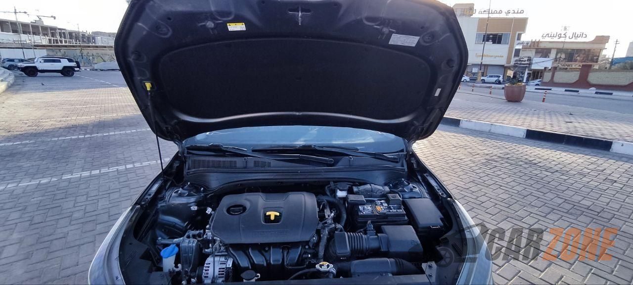 2023 Kia Forte thumbnail 5