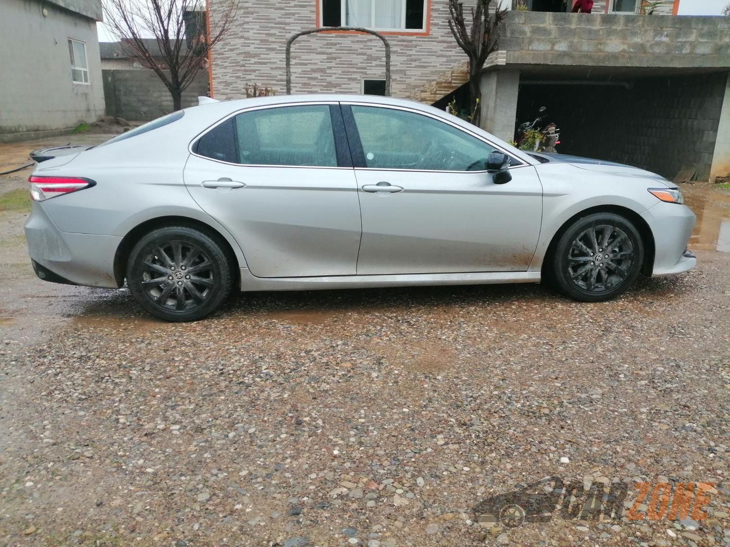 2020 Toyota Camry LE thumbnail 6