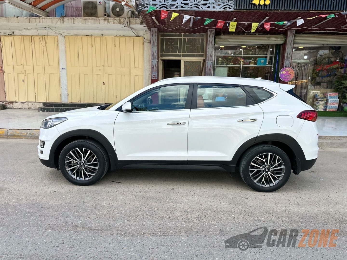 2019 Hyundai Tucson thumbnail 3