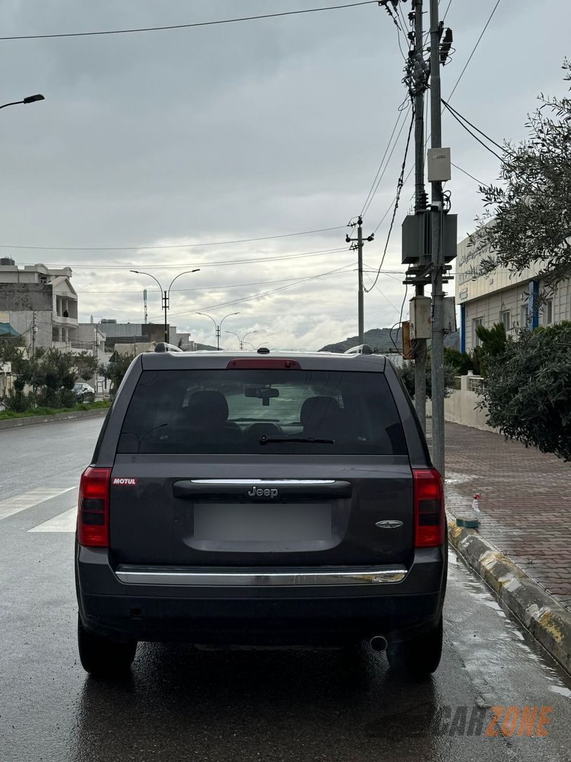 2017 Jeep Patriot thumbnail 3