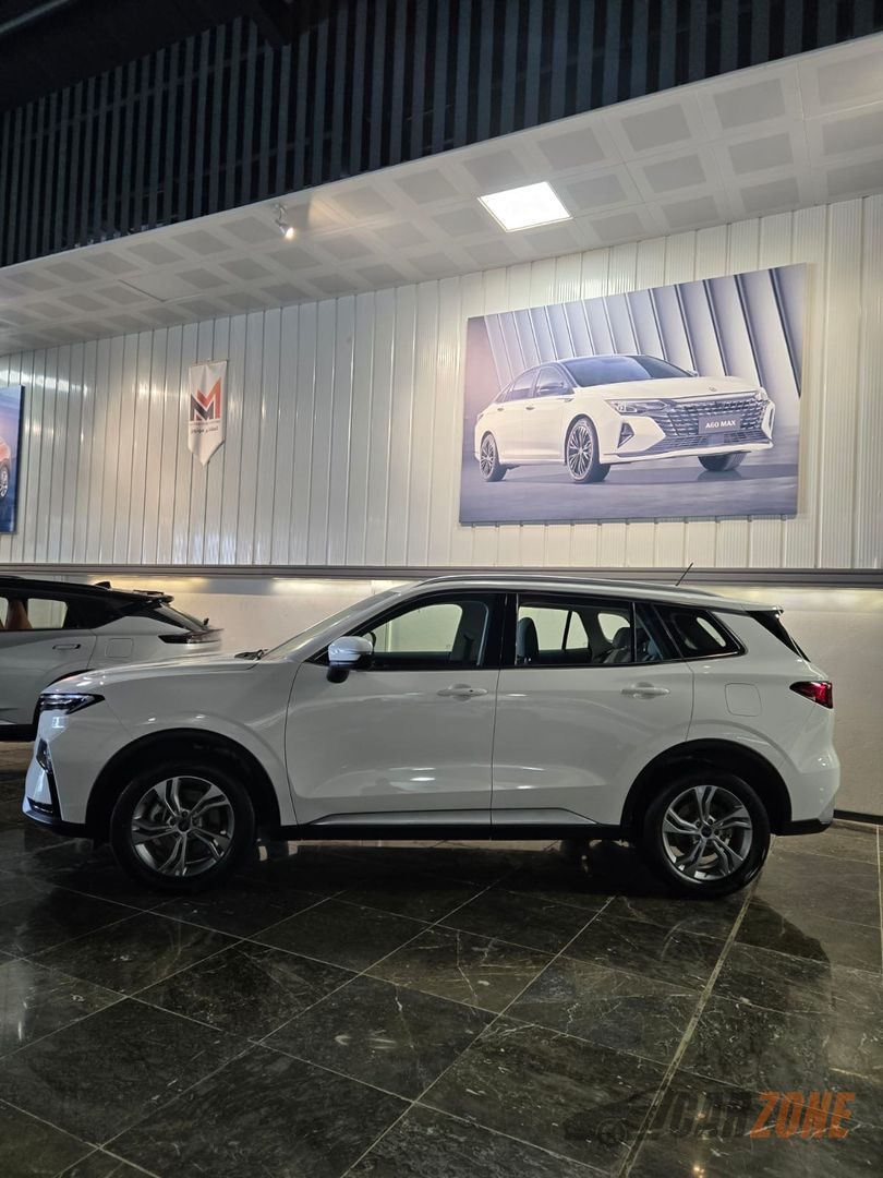 2025 فورد تیریتوري thumbnail 3