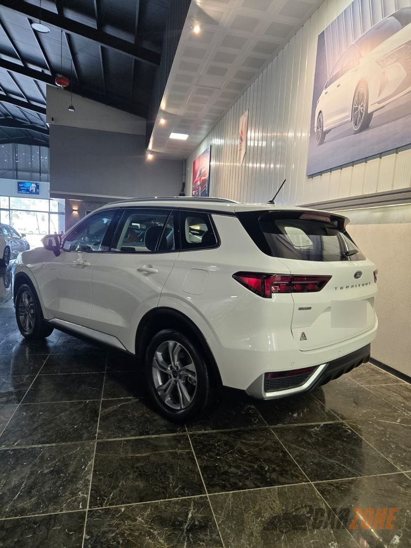 2025 فورد تیریتوري thumbnail 4