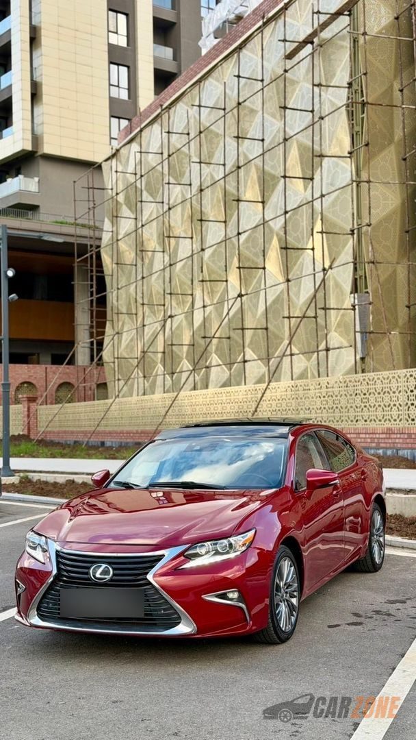 2015 لكزس ES350 thumbnail 8