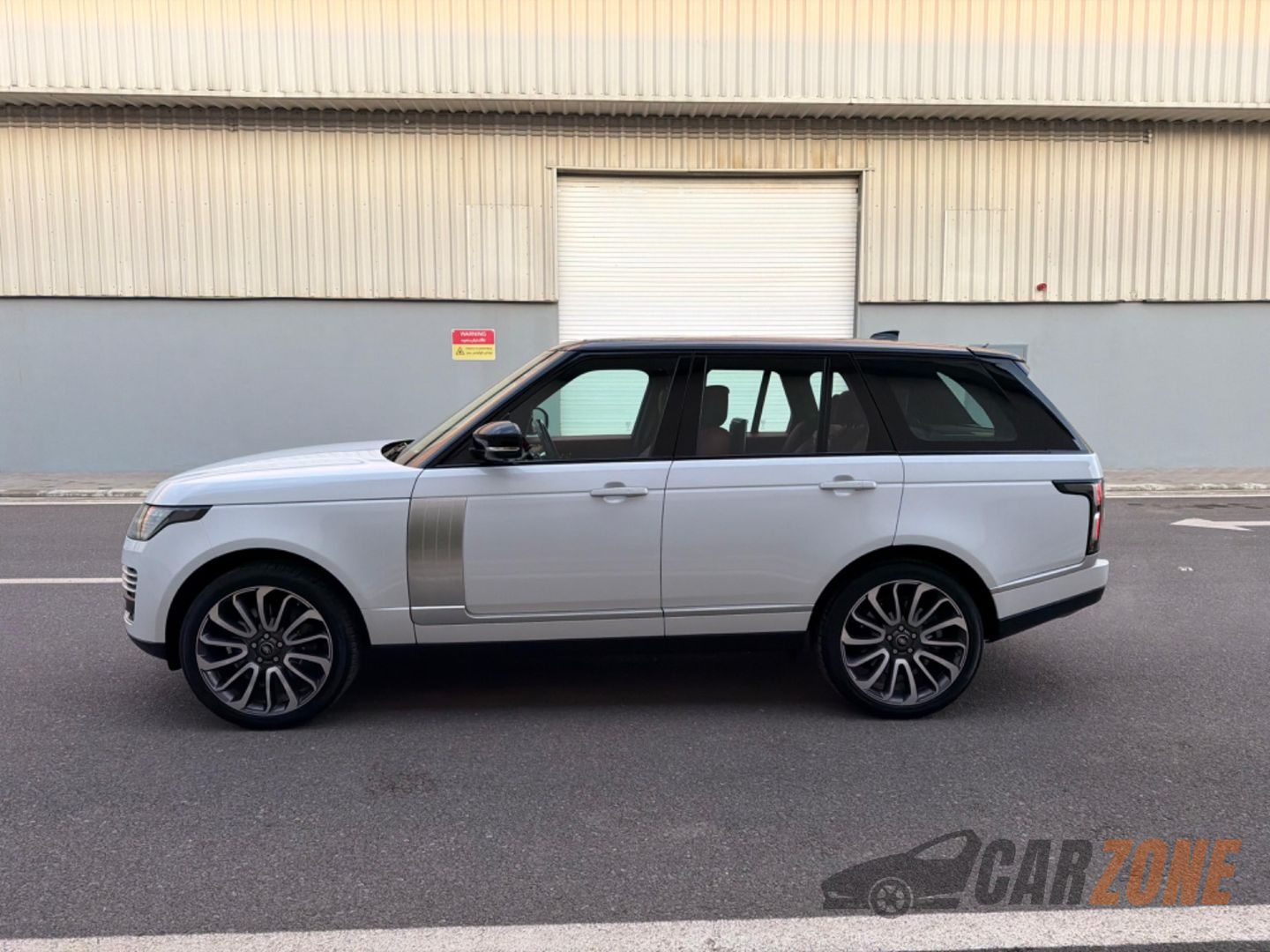 2018 Land Rover Range Rover Evoque thumbnail 3