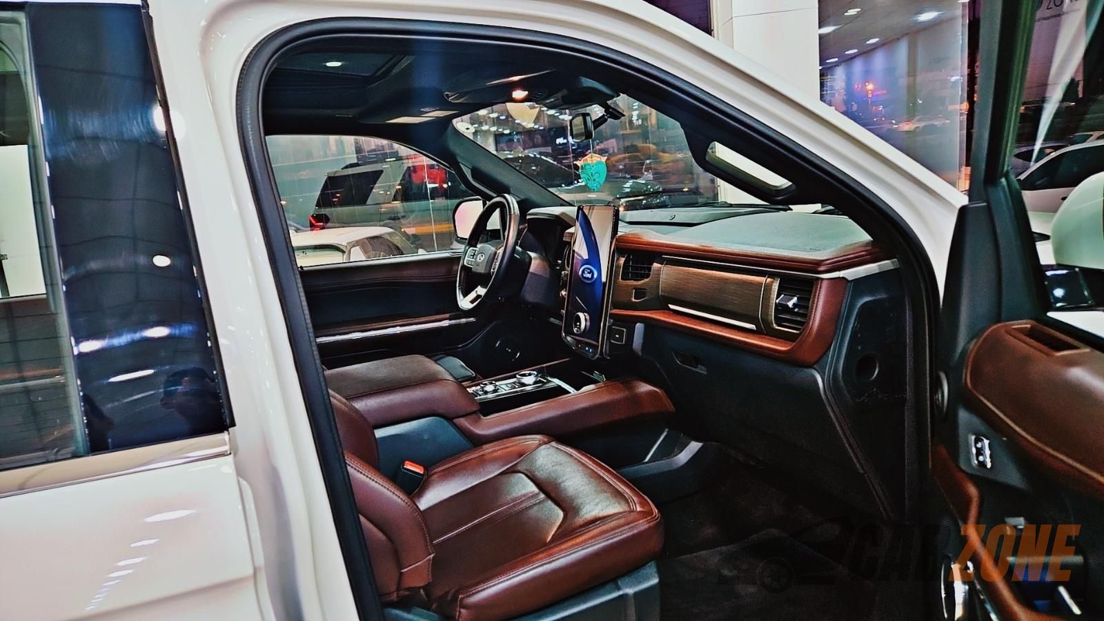 2023 فۆرد ئێکسپیدیشن Limited thumbnail 8