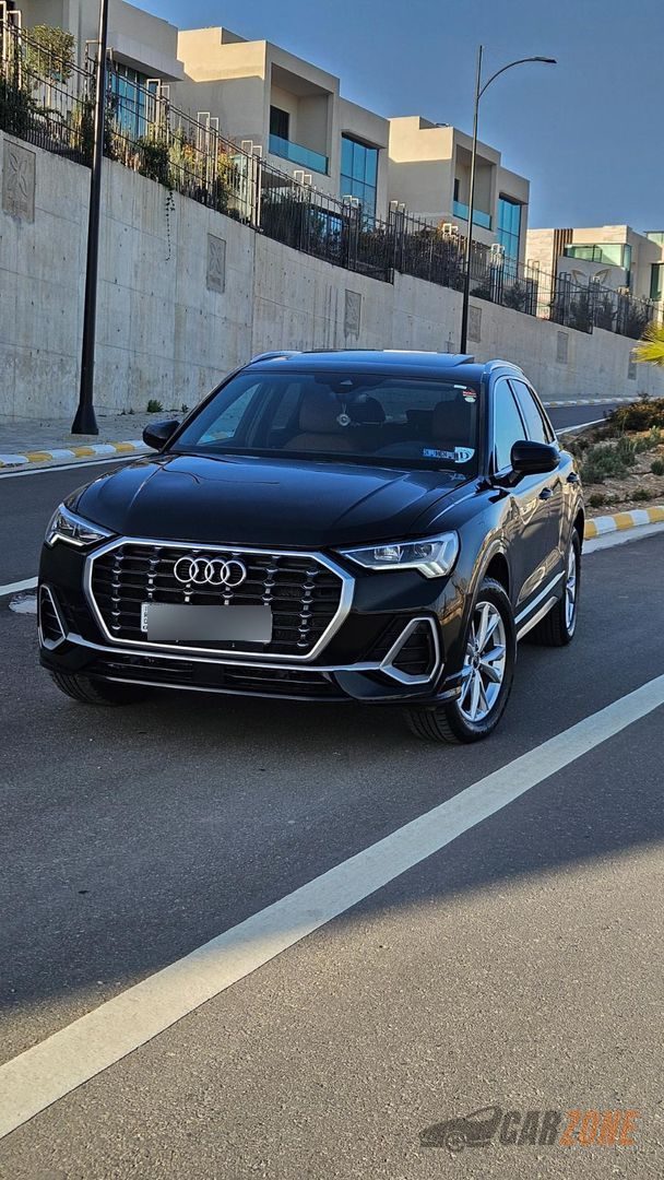 2023 أودي كيو 3 S Line - 1