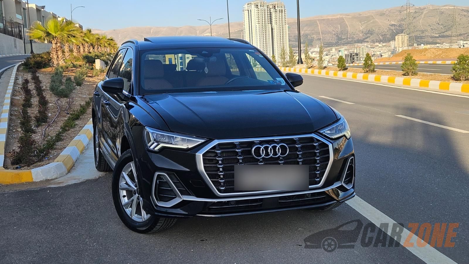 2023 Audi Q3 S Line thumbnail 6