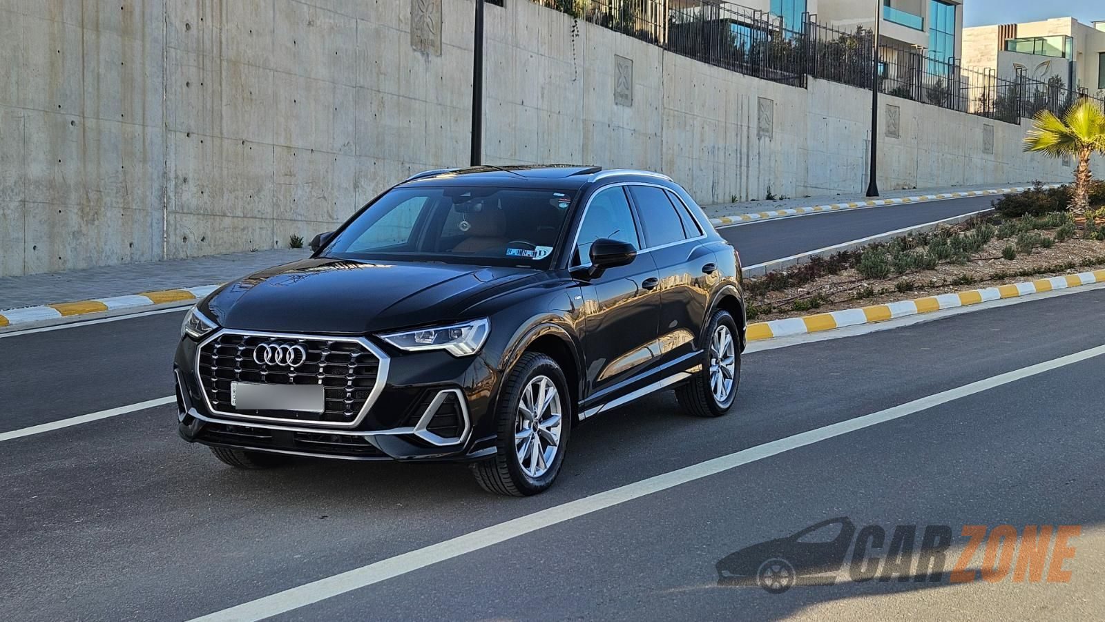 2023 Audi Q3 S Line thumbnail 7
