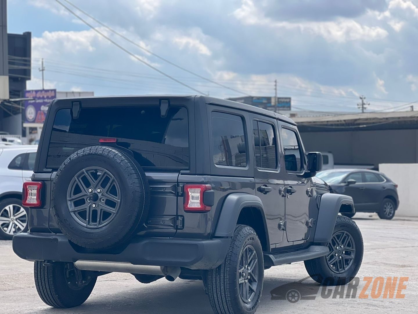 2025 Jeep Wrangler Sport thumbnail 5