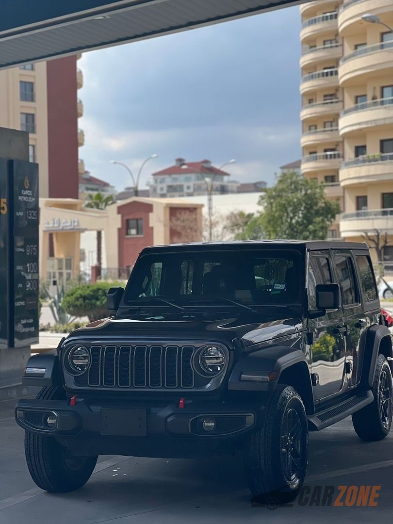 2025 Jeep Wrangler Sport thumbnail 8