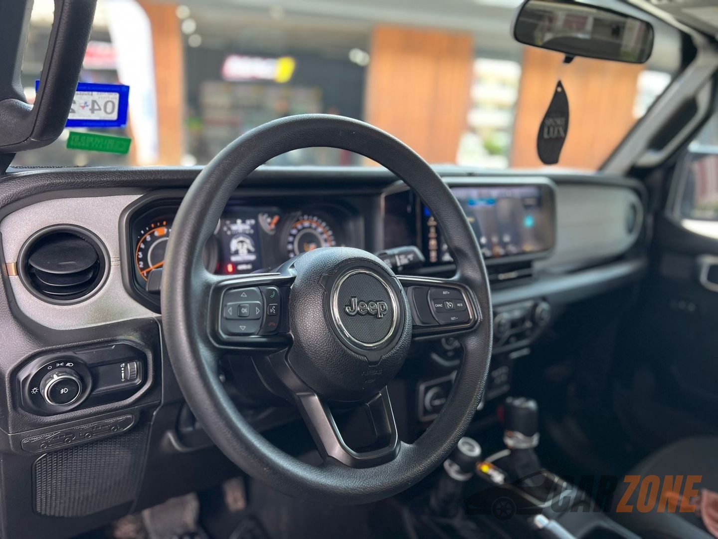 2025 Jeep Wrangler Sport thumbnail 10