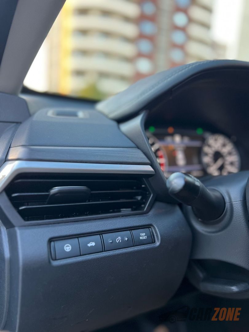 2023 Nissan Altima SL thumbnail 10