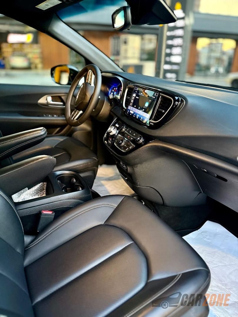 2025 كرايسلر جراند كارافان thumbnail 8