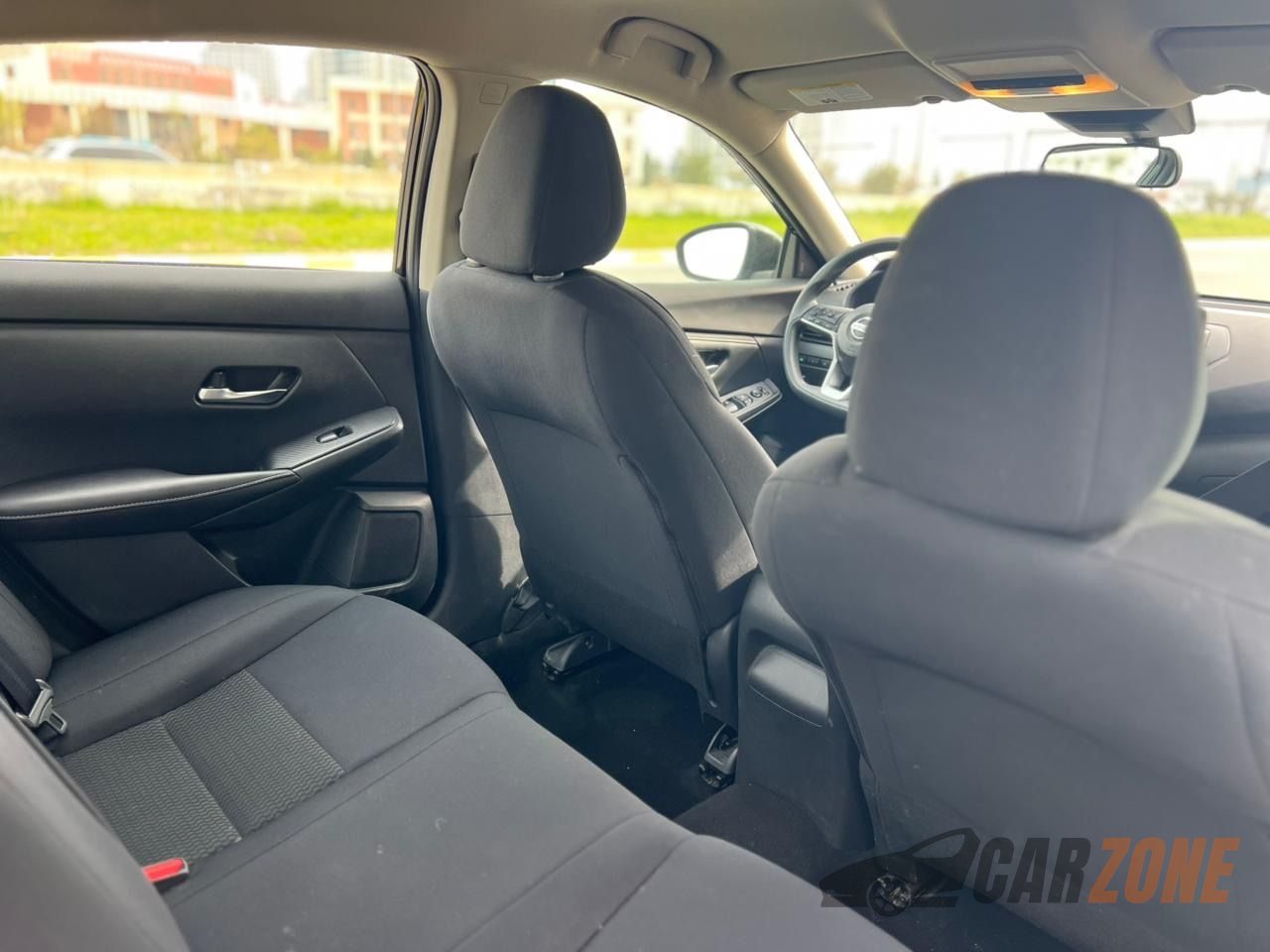 2022 نيسان سنترا S thumbnail 6