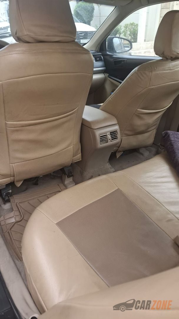 2014 تۆیۆتا کامری thumbnail 6