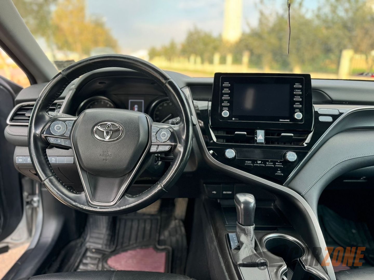 2021 تويوتا كامري S thumbnail 6