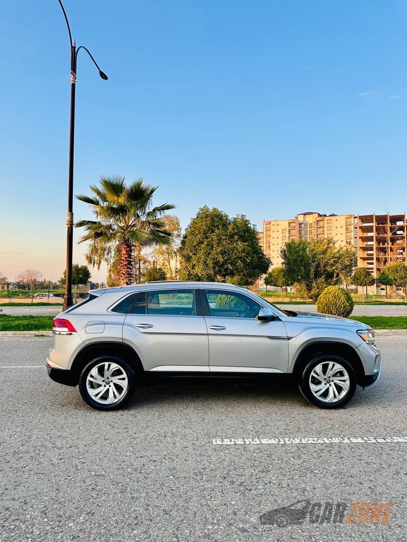 2020 Volkswagen Atlas Cross Sport SE thumbnail 4