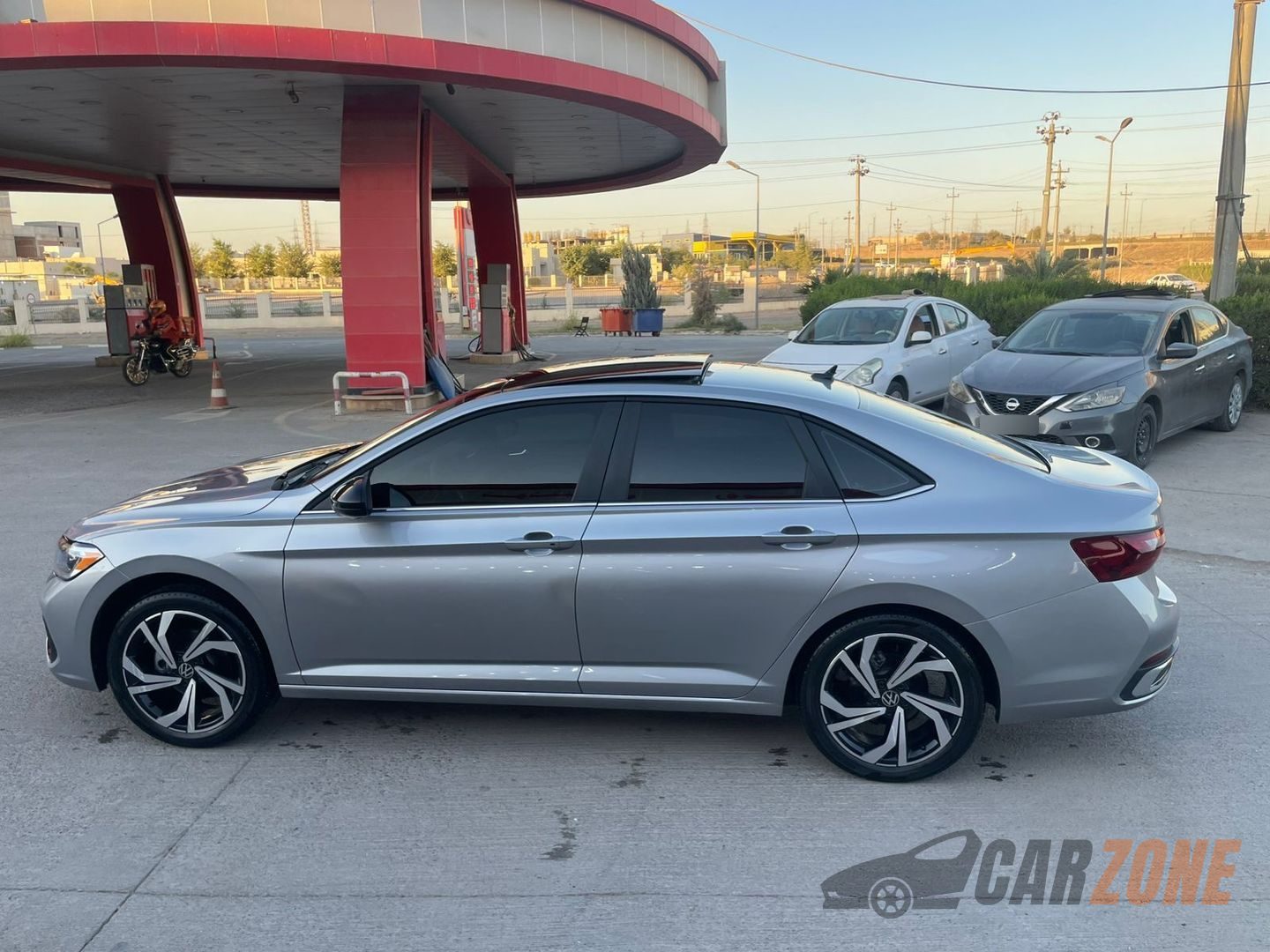 2025 Volkswagen Jetta thumbnail 3