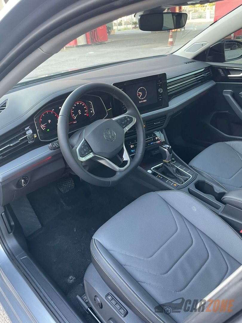 2025 Volkswagen Jetta thumbnail 5