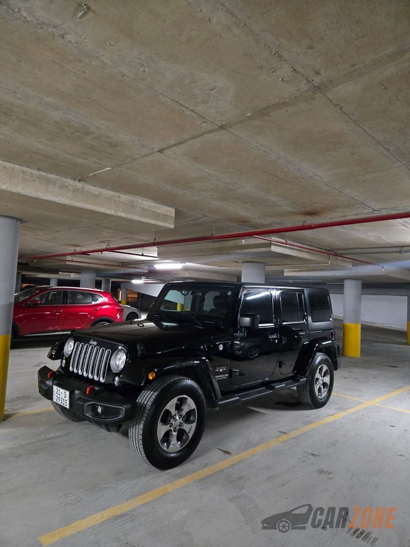 2017 جيب رانجلر Sahara thumbnail 4