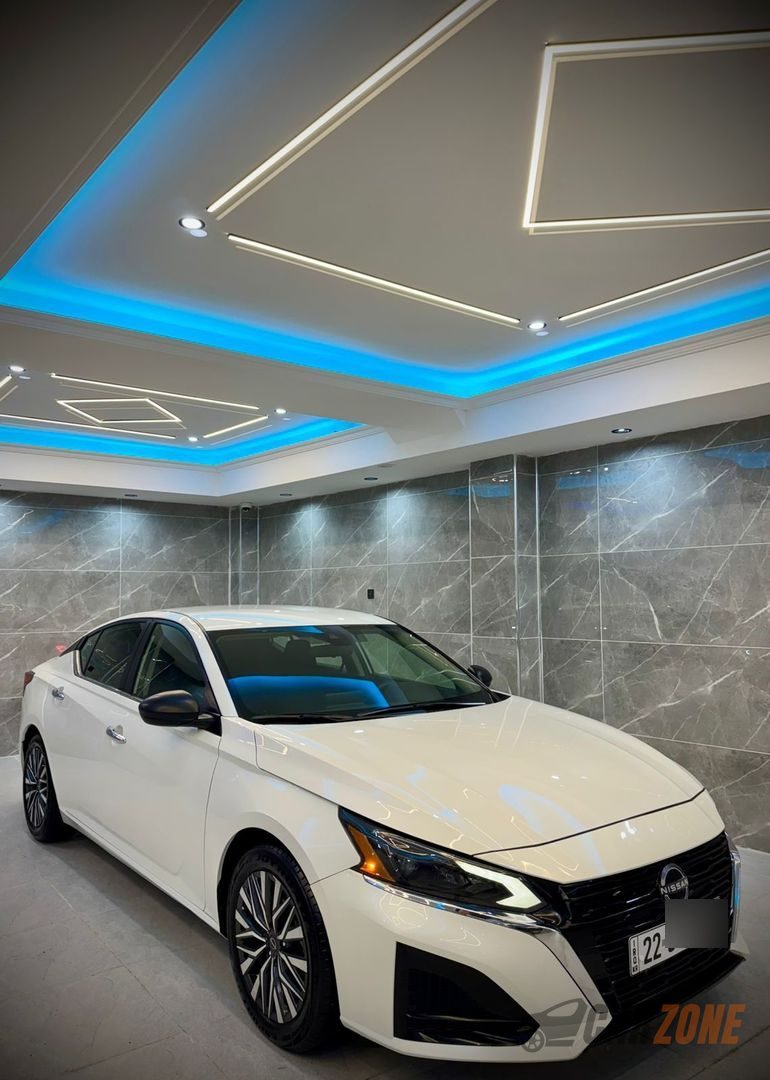 2024 نيسان التيما SV thumbnail 3