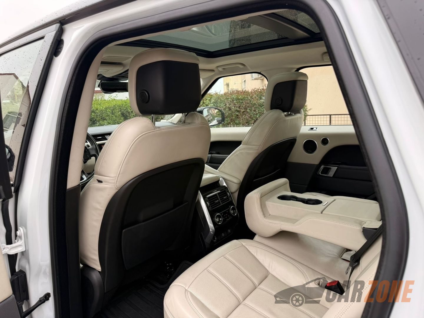 2022 لاند رۆڤەر ڕەینج ڕۆڤەر سپۆرت thumbnail 6