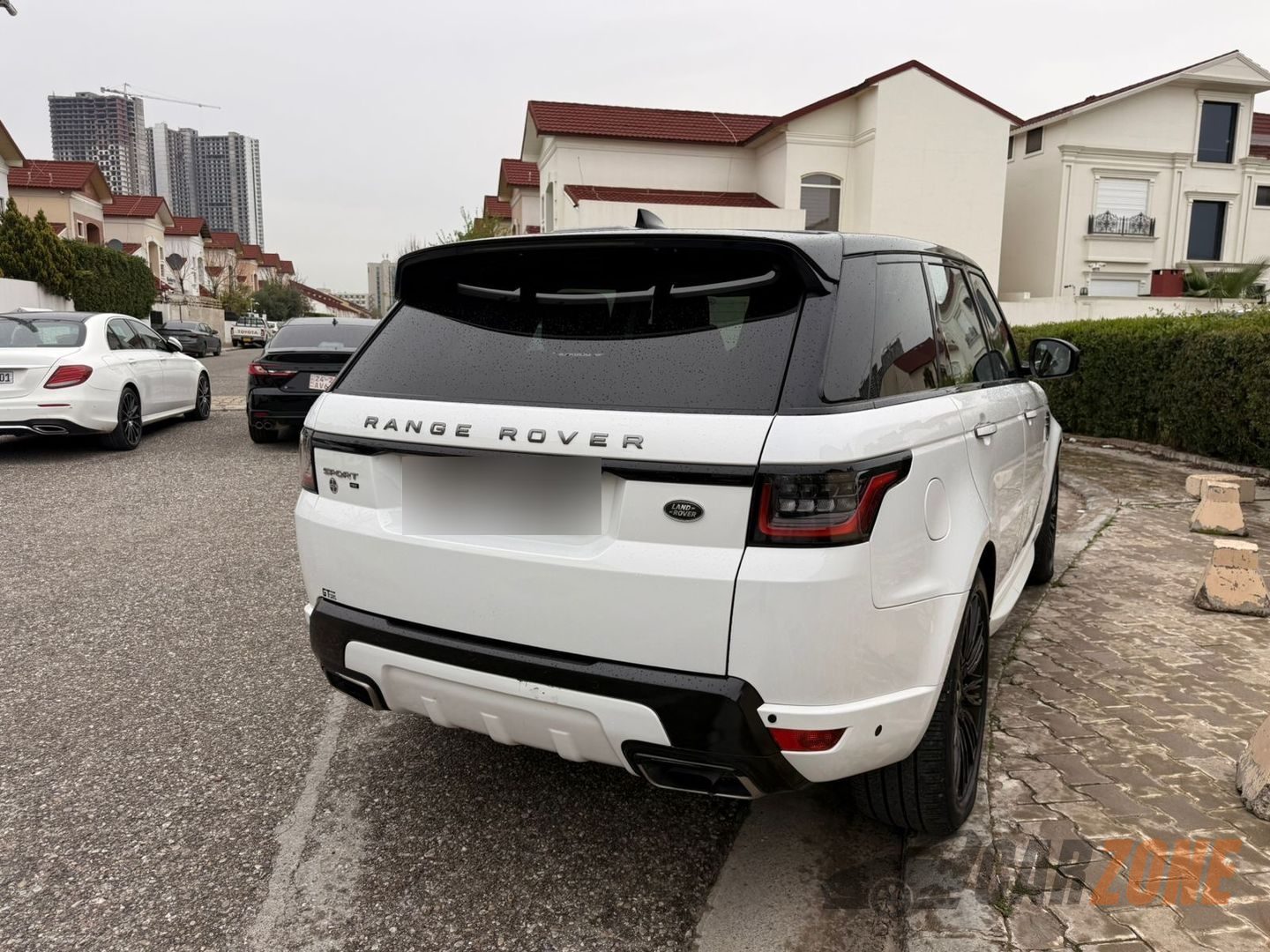 2022 لاند رۆڤەر ڕەینج ڕۆڤەر سپۆرت thumbnail 10