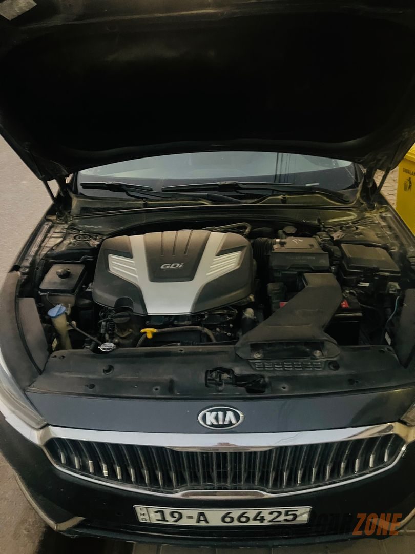 2017 كيا كادنزا Limited thumbnail 8