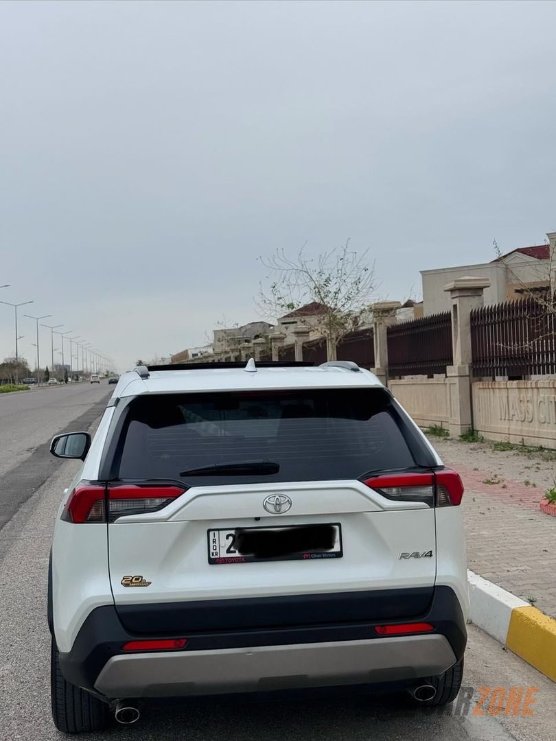 2024 تۆیۆتا ڕاڤ 4 thumbnail 3