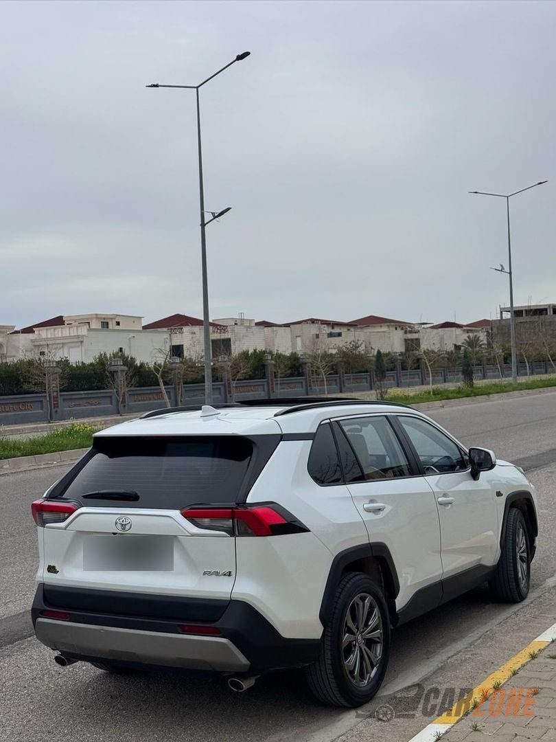 2024 تۆیۆتا ڕاڤ 4 thumbnail 5