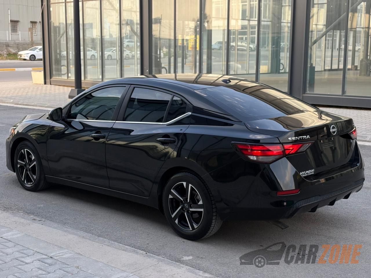 2024 نيسان سنترا SV thumbnail 5