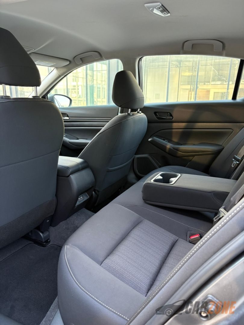 2025 نیسان ئالتیما SV thumbnail 7