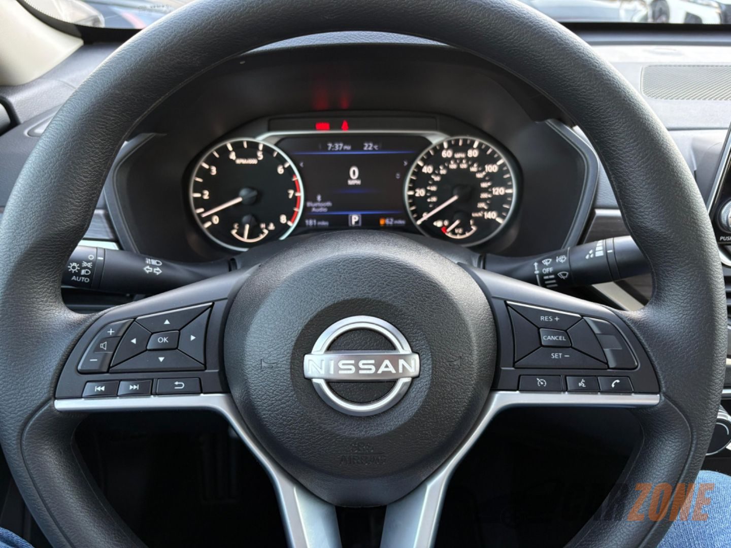 2025 نیسان ئالتیما SV thumbnail 8